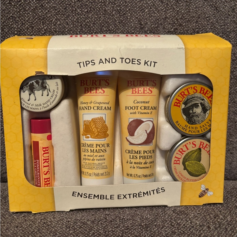 Burt's Bees Tips and Toes Kit
